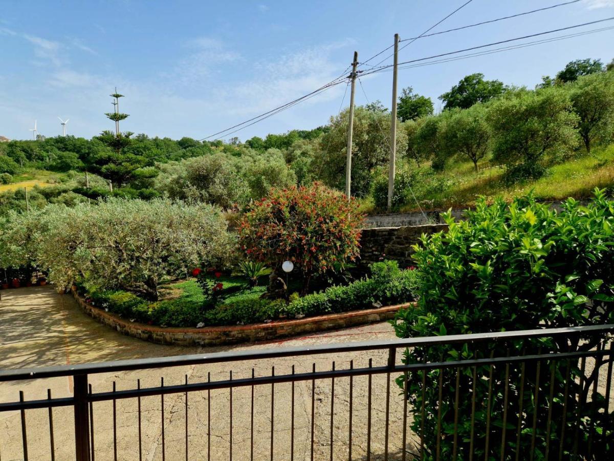 Pietra Del Colle Agriturismo Altavilla Silentina Exterior photo